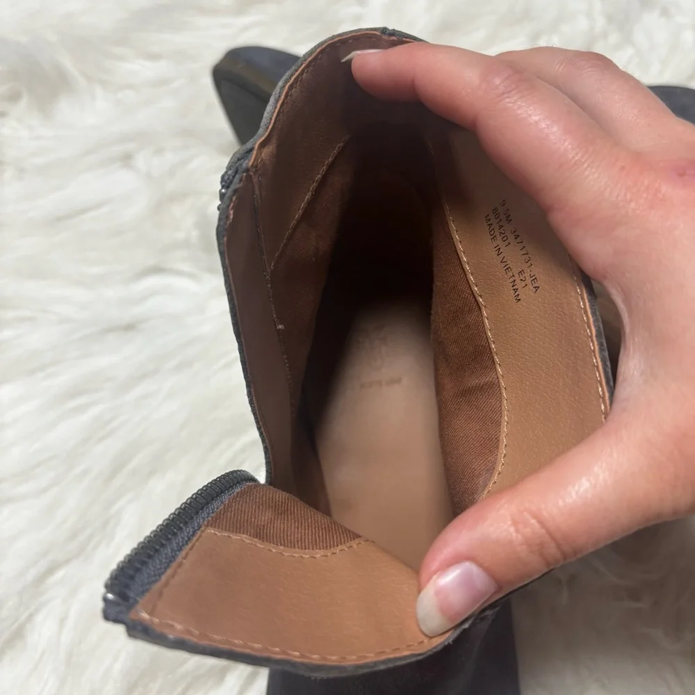 Frye Judith Seam Gray Leather Western Style Booties size 9.5 Women’s